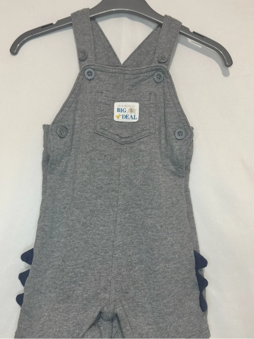 Carter’s Gray Overall size 12M
